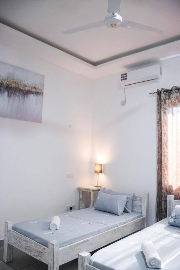 4 U Luxury Bungalows Diani Диани-Бич Экстерьер фото