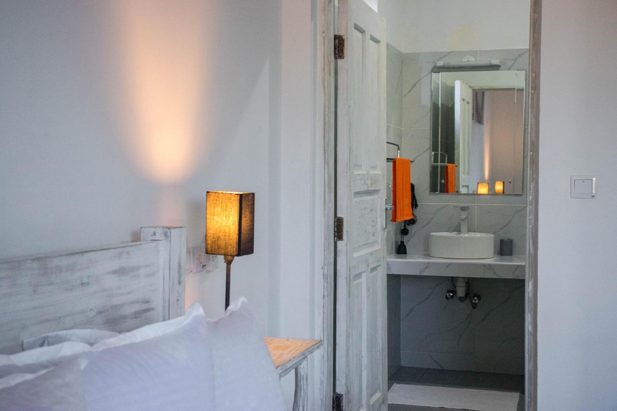 4 U Luxury Bungalows Diani Диани-Бич Экстерьер фото